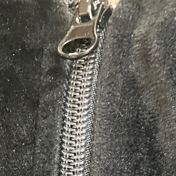 Black Velour Lounge Set - Medium - Picture 4 of 9